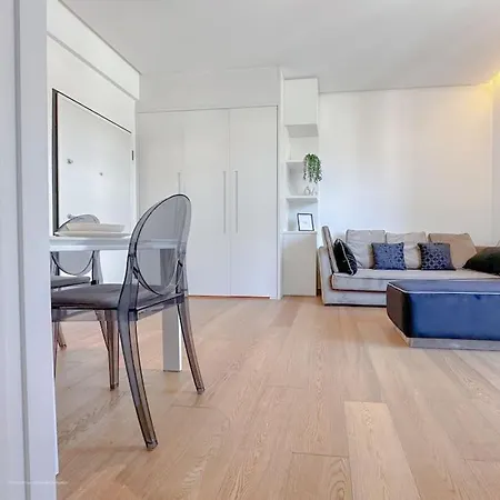 شقة Luxury 2 Mins From Duomo *