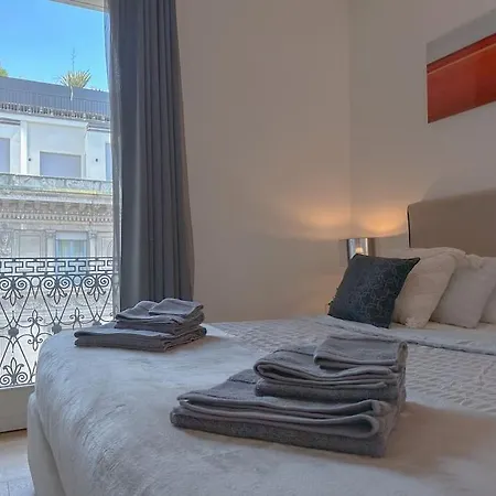 شقة Luxury 2 Mins From Duomo ميلان